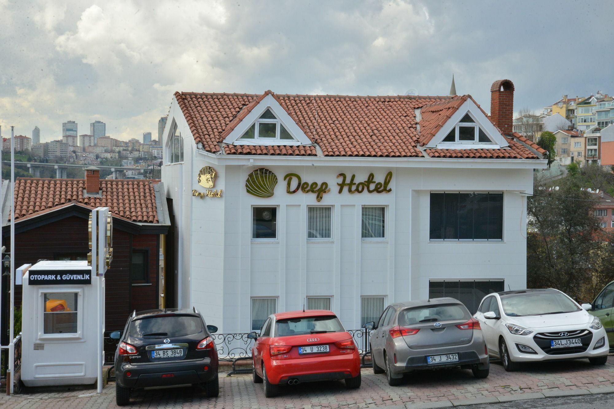 Deep Hotel Istanbul Exterior photo